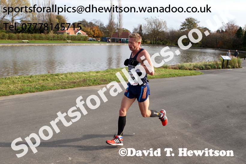 Newcastle Town Moor Marathon. Photo: David T. Hewitson/Sports for All Pics